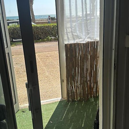 Appartement Front De Mer Canet-en-Roussillon Exterior photo
